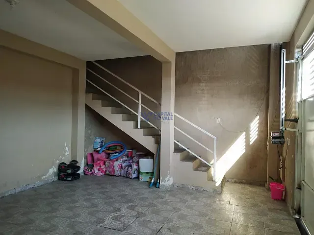 Casa com 162m² 2 quartos e 2 banheiros, à venda, no bairro Jardim dos Bandeirantes em São José dos Campos