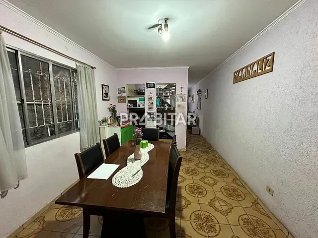 Casa com 150m² 4 quartos e 4 banheiros, à venda, no bairro Jardim Marisa em São Paulo