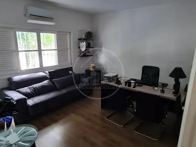 Casa com 350m² 4 quartos e 3 banheiros, à venda, no bairro Veleiros em São Paulo