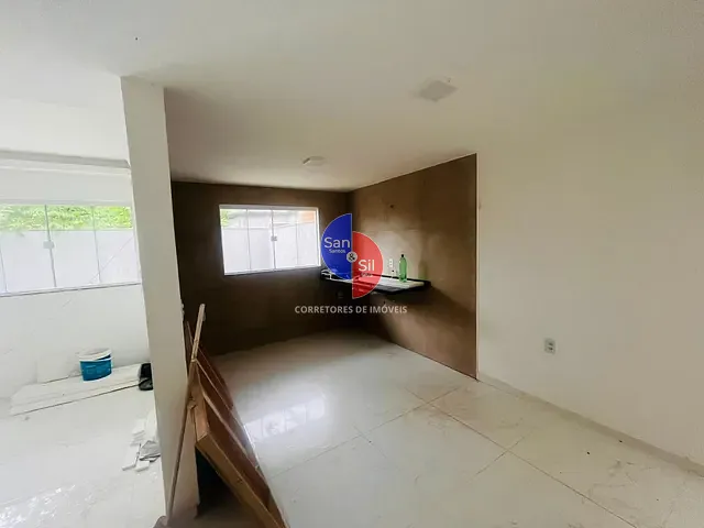 Casa 2 quartos e 1 banheiro, à venda, no bairro Caneca Fina em Guapimirim