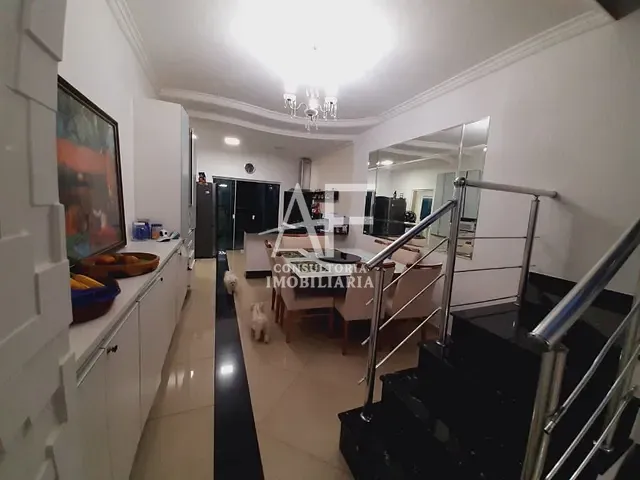 Casa com 250m² 3 quartos e 3 banheiros, à venda, no bairro Campos do Conde II Louvre em Tremembé