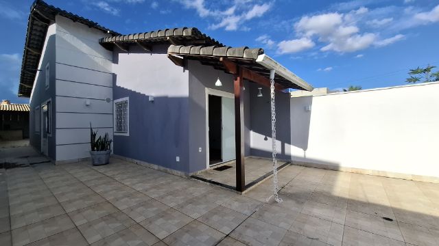 Casa com 210m² 2 quartos e 3 banheiros, à venda, no bairro Jardim Atlântico Leste (Itaipuaçu) em Maricá