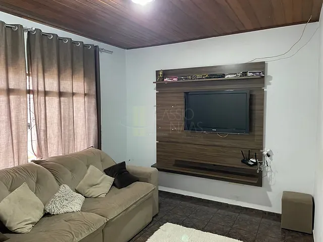 Casa com 390m² 3 quartos e 3 banheiros, à venda, no bairro Jardim Diamantina em Apucarana