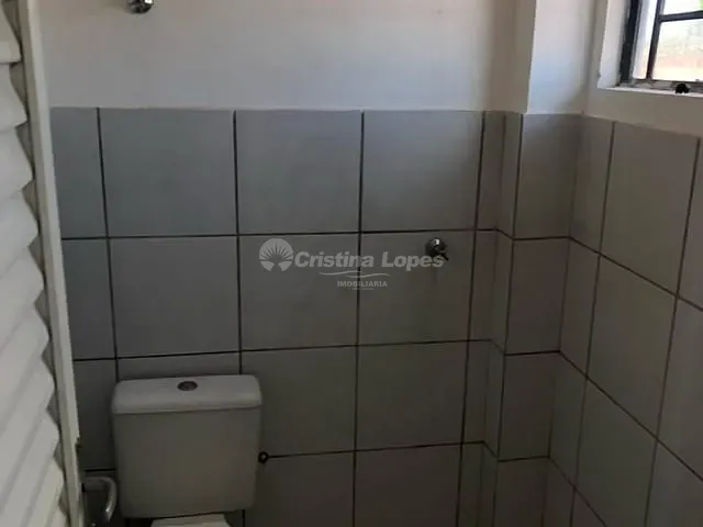 Casa com 450m² 2 quartos e 2 banheiros, à venda, no bairro Torquato Neto em Teresina