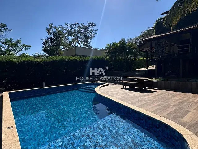 Casa 4 quartos e 5 banheiros, para alugar, no bairro Residencial Aldeia do Vale em Goiânia