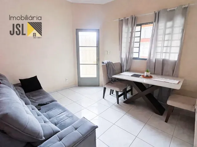Casa com 125m² 2 quartos e 1 banheiro, à venda, no bairro Vila Antônio Augusto Luiz em Caçapava