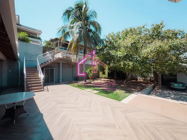Casa com 473m² 5 quartos e 6 banheiros, à venda, no bairro Despraiado em Cuiabá