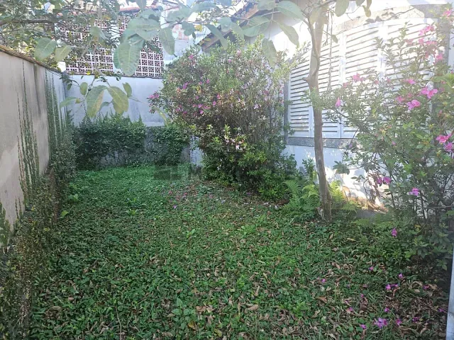 Casa 3 quartos e 2 banheiros, à venda, no bairro Santa Isabel em Piranguinho