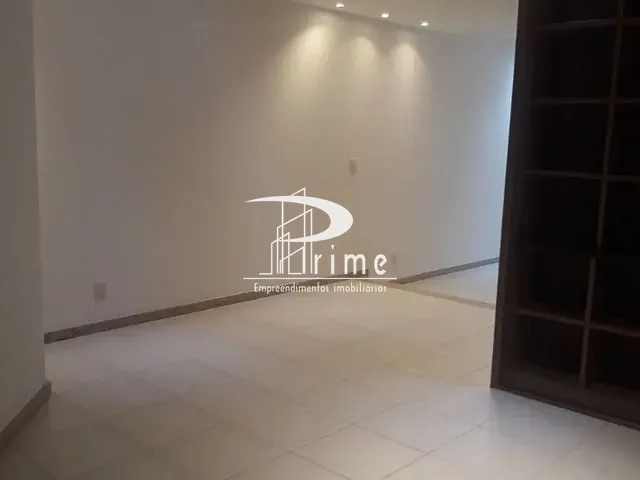 Casa com 360m² 3 quartos e 5 banheiros, à venda, no bairro Itaipu em Niterói
