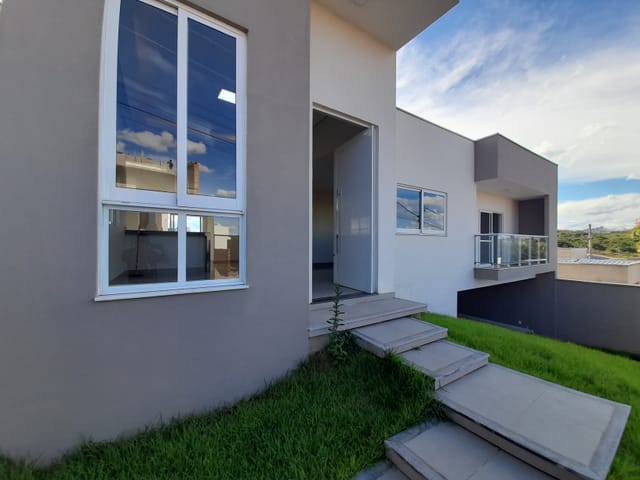 Foto do Casa - Casa 3 dormitórios para locação, 220 m2 - Residencial Sant'ana I, Lavras, MG | Seu Lugar - Imobiliária Descomplicada