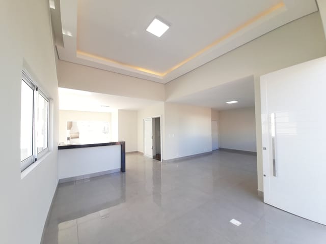 Foto do Casa - Casa 3 dormitórios para locação, 220 m2 - Residencial Sant'ana I, Lavras, MG | Seu Lugar - Imobiliária Descomplicada