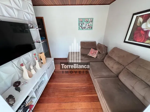 Casa com 429m² 3 quartos e 2 banheiros, à venda, no bairro Nova Rússia em Ponta Grossa