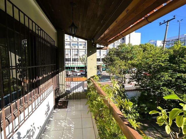 Casa 3 quartos e 3 banheiros, à venda, no bairro Jardim Excelsior em Cabo Frio