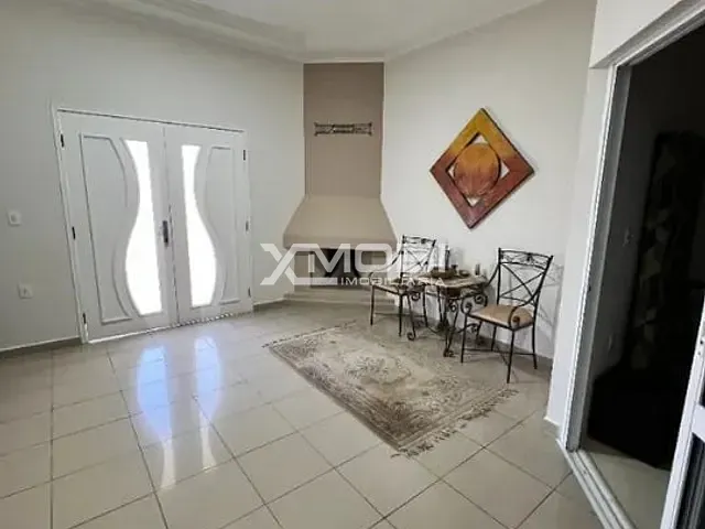 Casa com 1000m² 4 quartos e 4 banheiros, à venda, no bairro Bomfim em Itupeva
