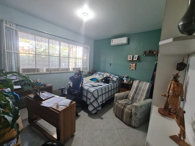 Casa com 216m² 6 quartos e 4 banheiros, à venda, no bairro Parque Leopoldina em Campos dos Goytacazes