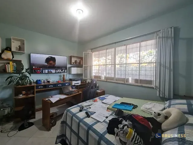 Casa com 216m² 6 quartos e 4 banheiros, à venda, no bairro Parque Leopoldina em Campos dos Goytacazes