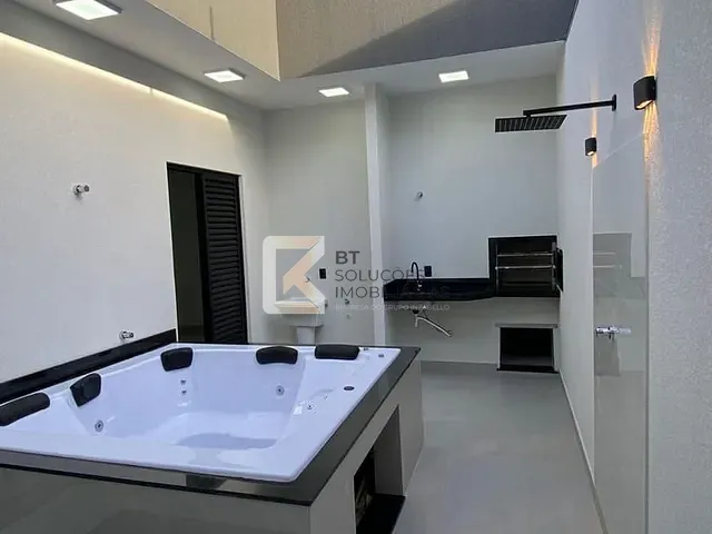 Casa com 150m² 3 quartos e 2 banheiros, à venda, no bairro Jardim Bom Sucesso em Indaiatuba