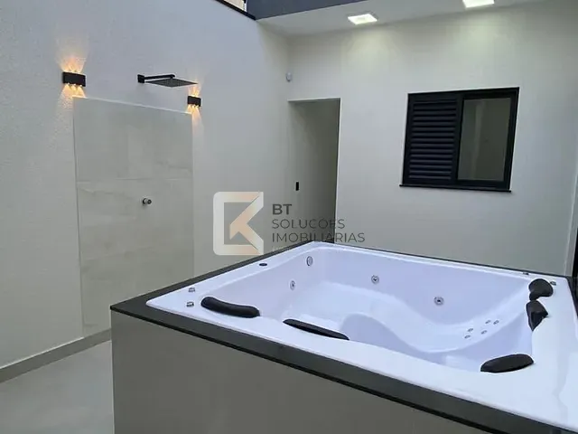 Casa com 150m² 3 quartos e 2 banheiros, à venda, no bairro Jardim Bom Sucesso em Indaiatuba