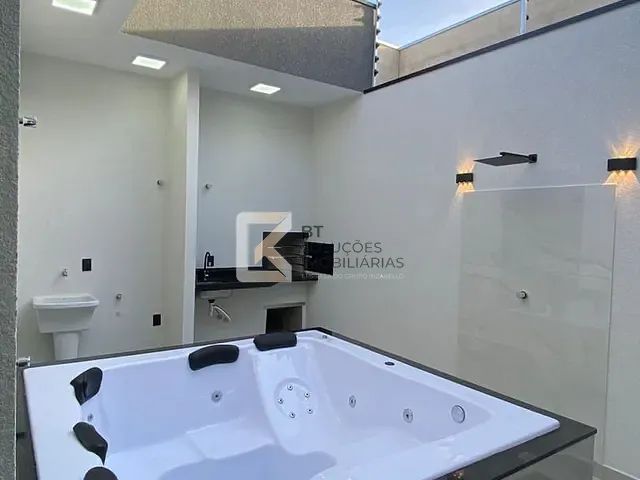 Casa com 150m² 3 quartos e 2 banheiros, à venda, no bairro Jardim Bom Sucesso em Indaiatuba