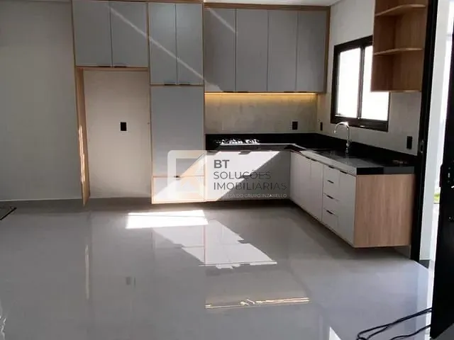 Casa com 150m² 3 quartos e 2 banheiros, à venda, no bairro Jardim Bom Sucesso em Indaiatuba