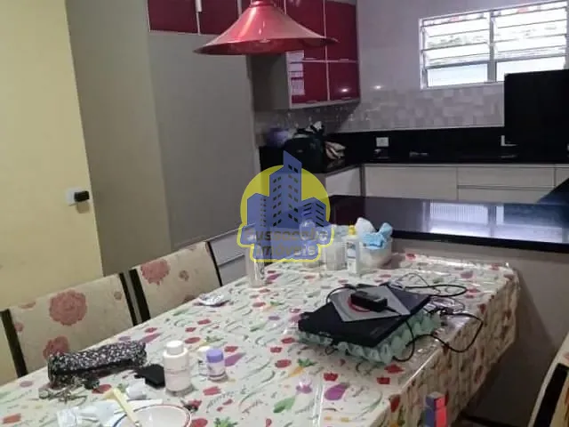 Casa com 250m² 3 quartos e 2 banheiros, à venda, no bairro Bela Vista em São Paulo