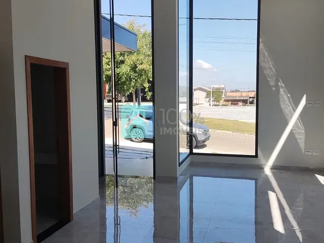 Casa com 300m² 3 quartos e 4 banheiros, à venda, no bairro Residencial Terras do Vale em Caçapava