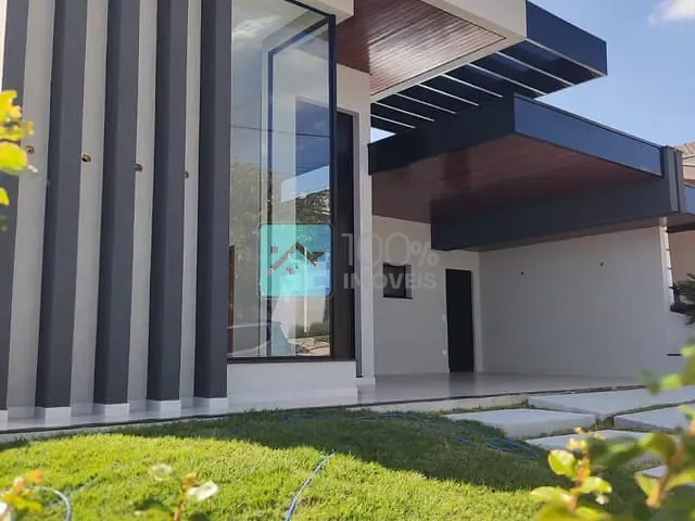 Casa com 300m² 3 quartos e 4 banheiros, à venda, no bairro Residencial Terras do Vale em Caçapava