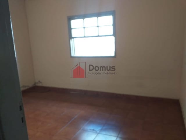 Casa à venda, no bairro Chácara Galega em Pindamonhangaba