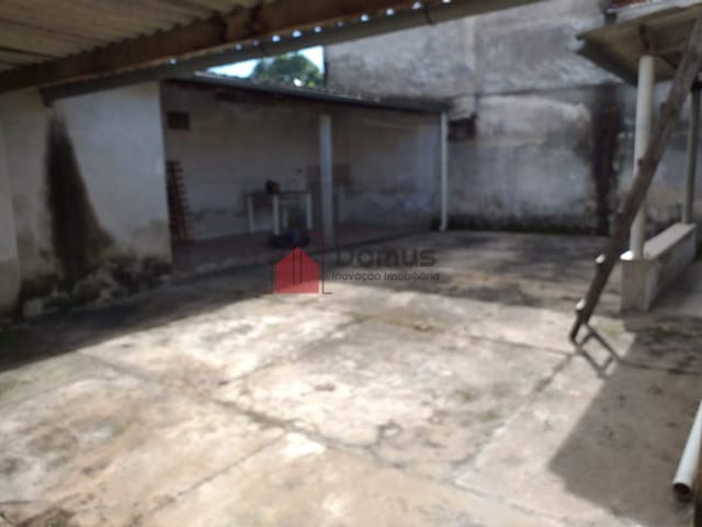 Casa à venda, no bairro Chácara Galega em Pindamonhangaba