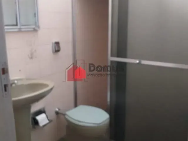Casa à venda, no bairro Chácara Galega em Pindamonhangaba