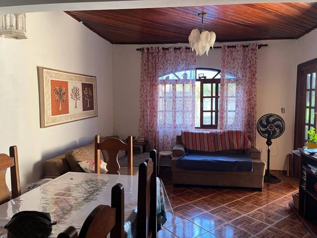 Casa com 200m² 3 quartos e 3 banheiros, à venda, no bairro Santa Clara em Campinas