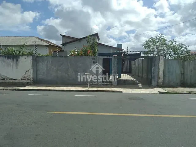 Casa com 154m² 4 quartos e 2 banheiros, à venda, no bairro José Pinheiro em Campina Grande