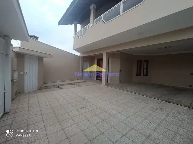 Casa com 640m² 4 quartos e 2 banheiros, à venda, no bairro Nova Aparecida em Capivari