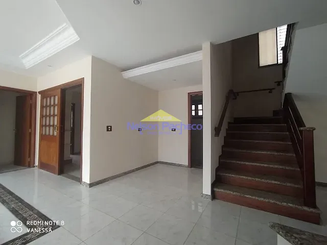 Casa com 640m² 4 quartos e 2 banheiros, à venda, no bairro Nova Aparecida em Capivari