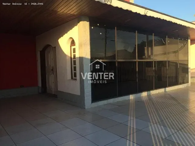 Sobrado com 250m² 5 quartos e 3 banheiros, à venda, no bairro Jardim Independência em Taubaté