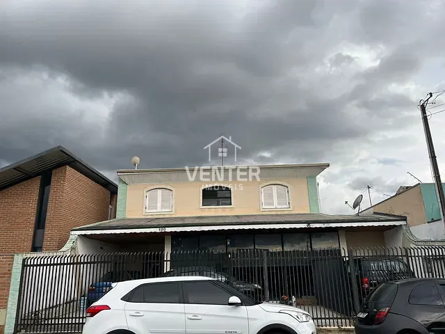 Sobrado com 250m² 5 quartos e 3 banheiros, à venda, no bairro Jardim Independência em Taubaté