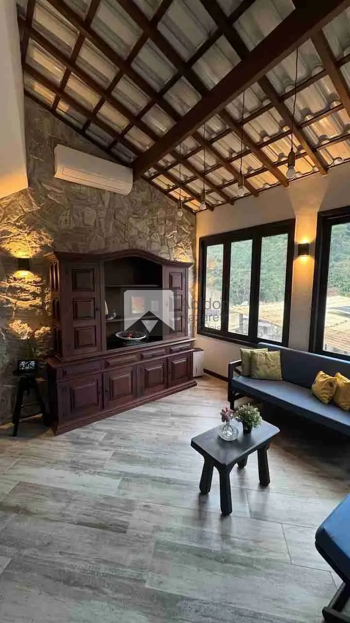 Casa, 4 quartos, 200 m² - Foto 1