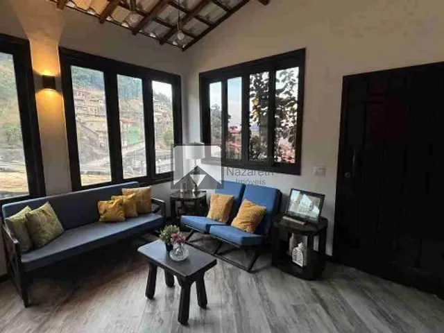 Casa com 306m² 4 quartos e 2 banheiros, à venda, no bairro Fátima em Niterói