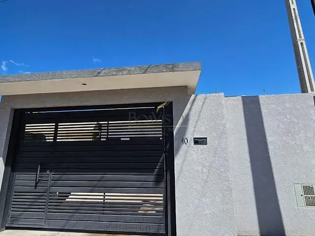 Casa 2 quartos e 1 banheiro, para alugar, no bairro Loteamento Bela Vista I em Piracaia