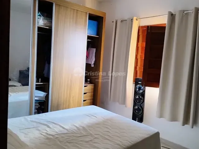 Casa com 525m² 4 quartos e 4 banheiros, à venda, no bairro Fátima em Teresina