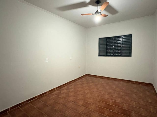 Casa 3 quartos e 1 banheiro, para alugar, no bairro Parque Residencial Jaguari em Americana
