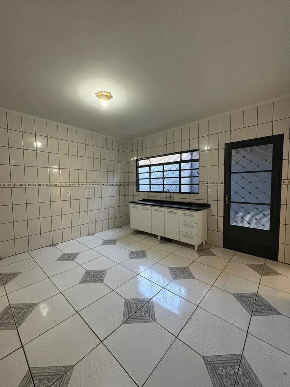 Casa, 3 quartos, 133 m² - Foto 2