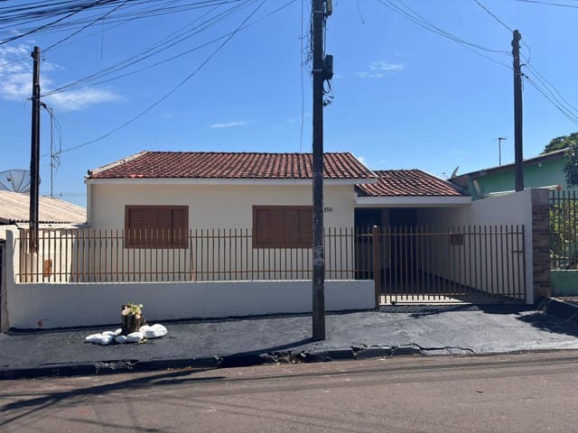 Foto do Casa - 🏡 Casa para locação, Jardim Monte Carlo - Rolândia/PR | Imobiliária Casa Grande - Rolândia