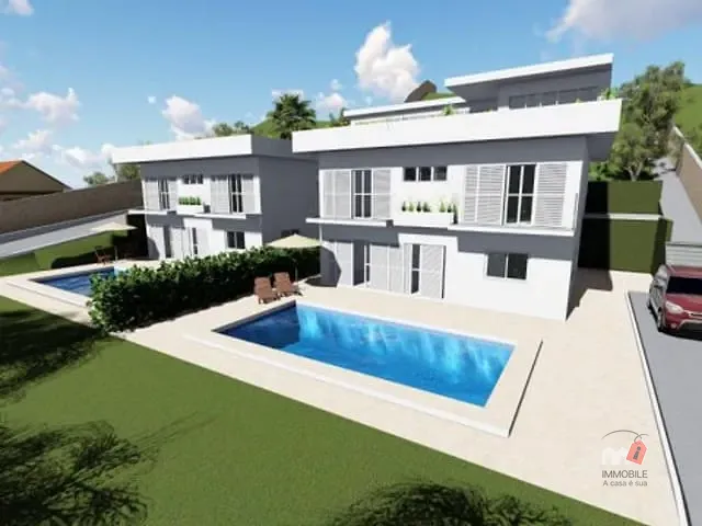 Casa com 580m², à venda, no bairro Quarteirão Ingelheim em Petrópolis