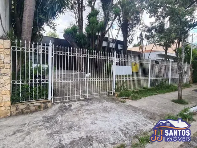 Casa com 692m² 3 quartos e 5 banheiros, para alugar, no bairro Vila Aricanduva em São Paulo