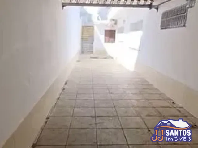 Casa com 692m² 3 quartos e 5 banheiros, para alugar, no bairro Vila Aricanduva em São Paulo
