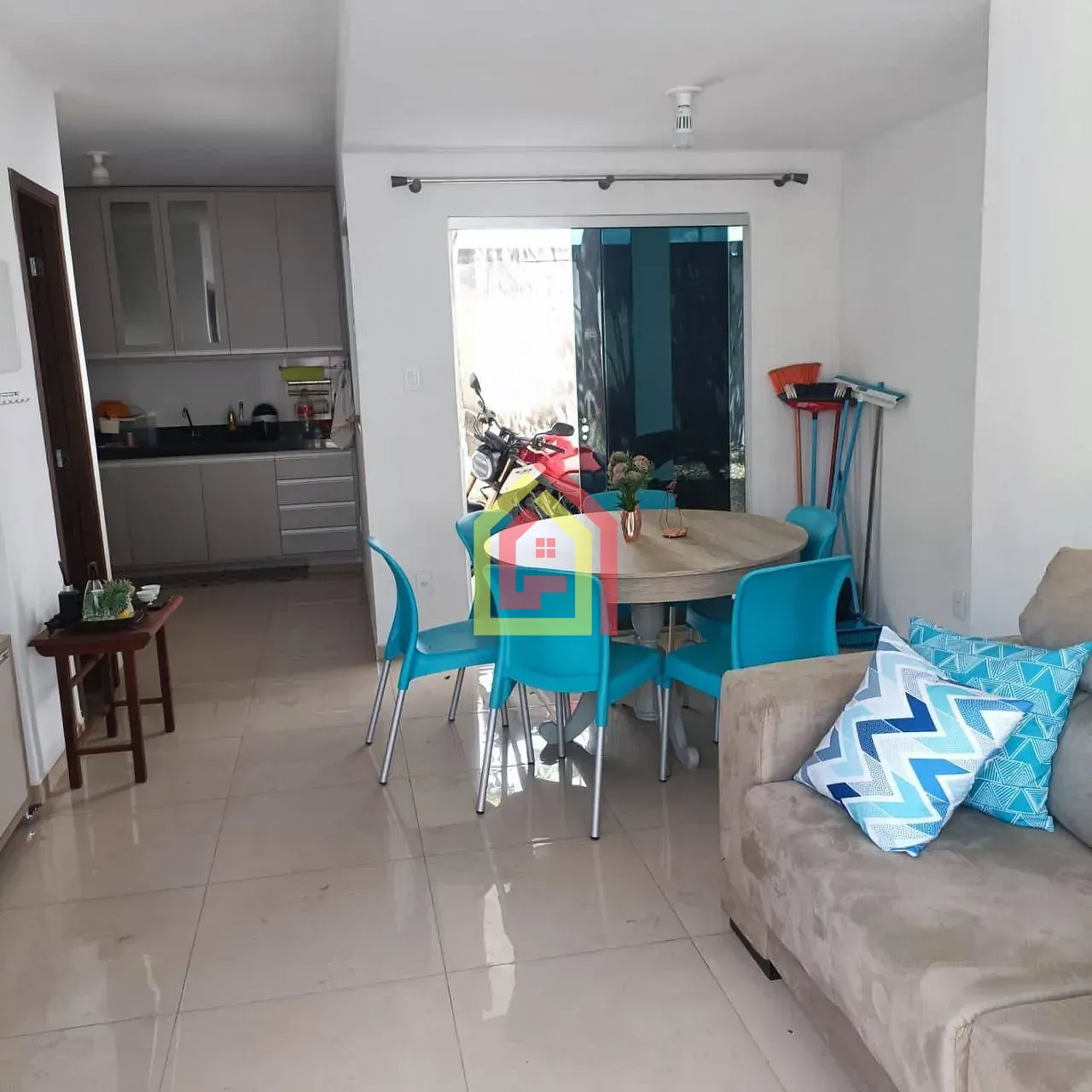 Casa à venda com 3 quartos, 1 suíte, 1 vaga e 10m² no São Félix, Marabá (PA) — foto 2 de 12