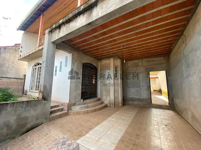 Casa 3 quartos e 4 banheiros, à venda, no bairro Morro Chic em Itajubá
