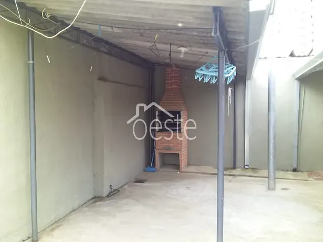 Casa com 40m² 1 quarto e 1 banheiro, para alugar, no bairro Vila Pires em Santa Bárbara D'Oeste