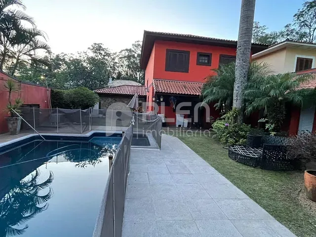 Casa 3 quartos e 4 banheiros, à venda, no bairro Jardim Itatinga em São Paulo